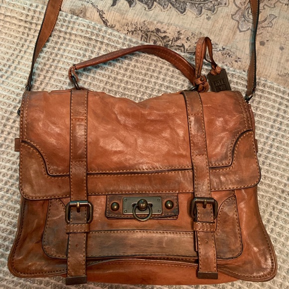 Frye Handbags - Frye Messenger Bag/Purse
